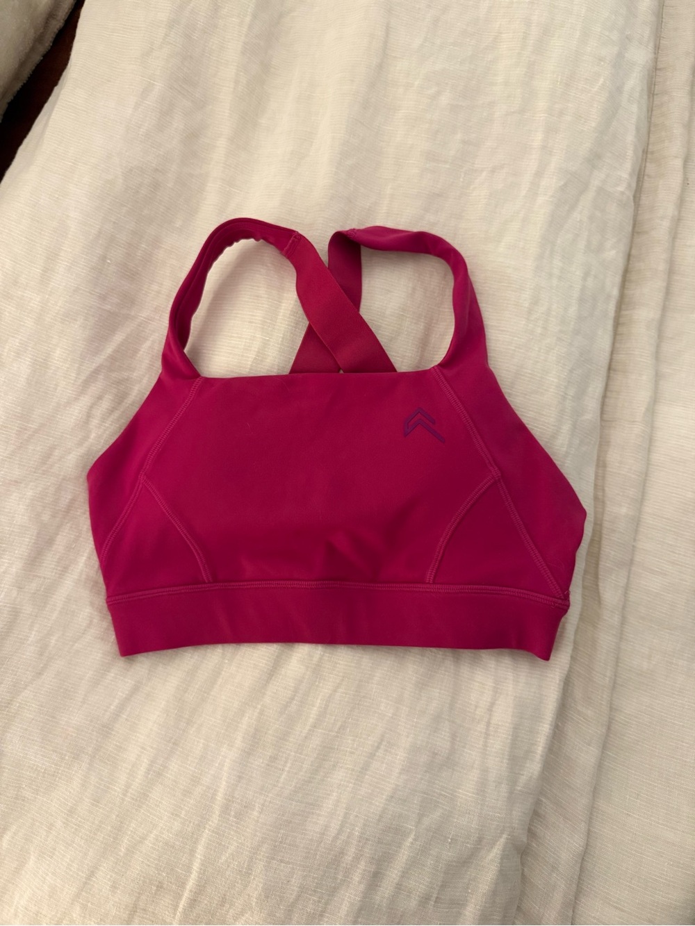 Women’s Magenta Cross-Back Sports Bra